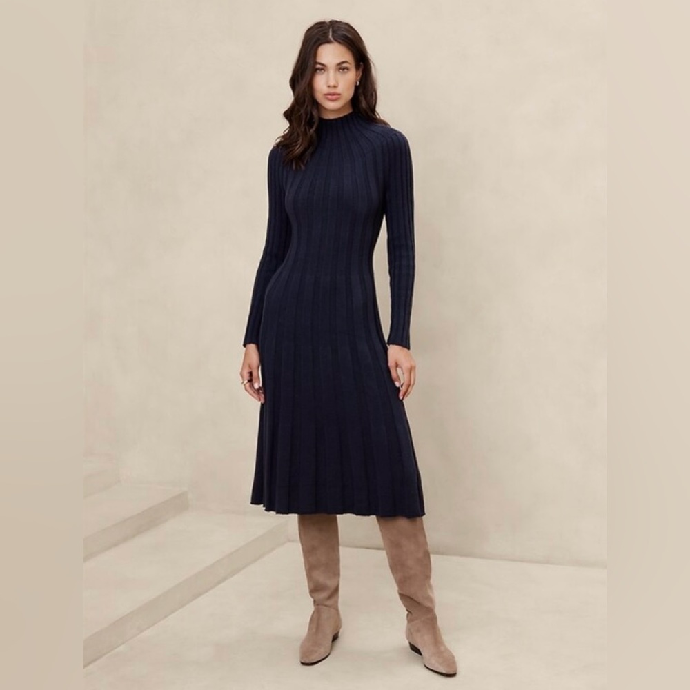 Banana Republic Navy Long Sleeve Sweater Dress